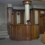 Hotel Семеен Хотел Кристал 3*