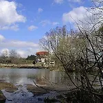 Семеен Хотел Кристал 3* Smolyan