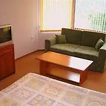 Семеен Хотел Кристал Hotel 3*