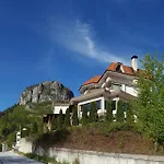 Hotel Семеен Хотел Кристал