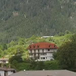 семеен кристал Hotel Smolyan