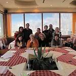 Семеен Хотел Кристал Hotel Smolyan