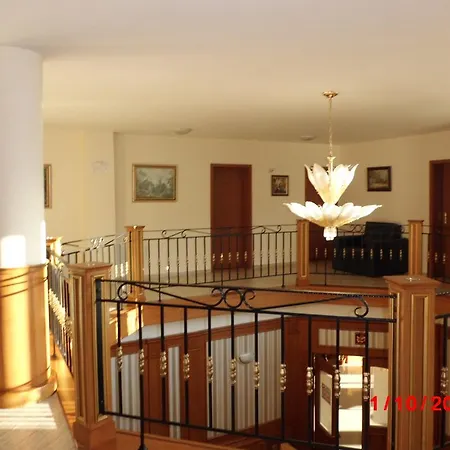 Hotel Семеен Хотел Кристал