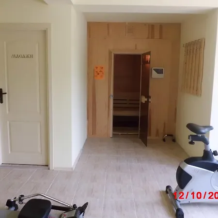 Семеен Хотел Кристал 3* Smolyan