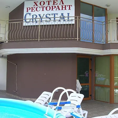 Szálloda семеен кристал