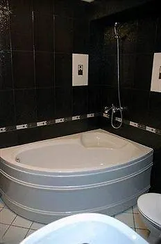 семеен кристал Hotel Smolyan