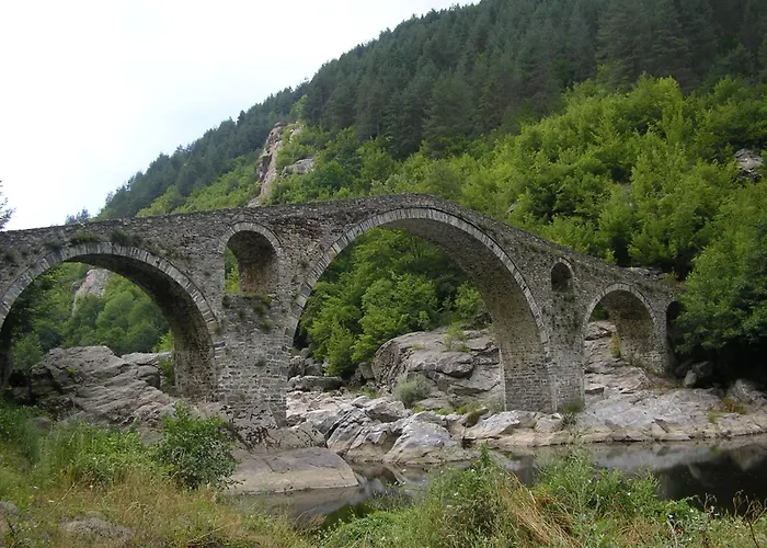 Семеен Хотел Кристал Hotel 3*