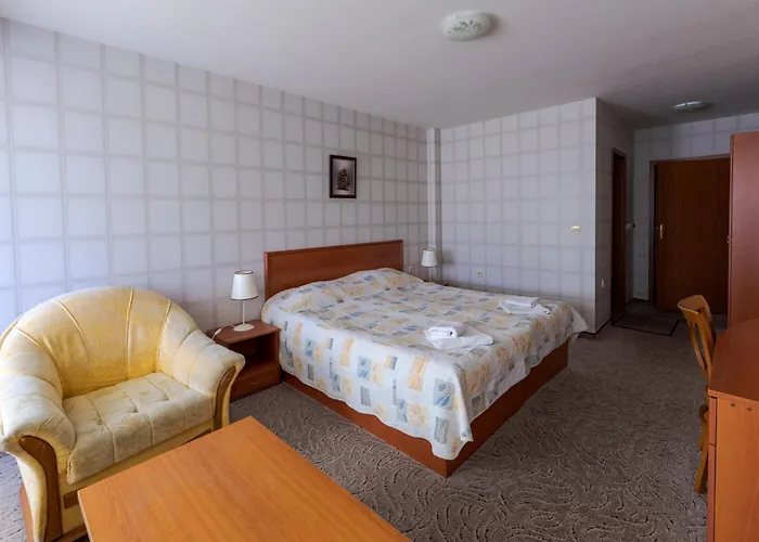 Hotel Семеен Хотел Кристал Smolyan