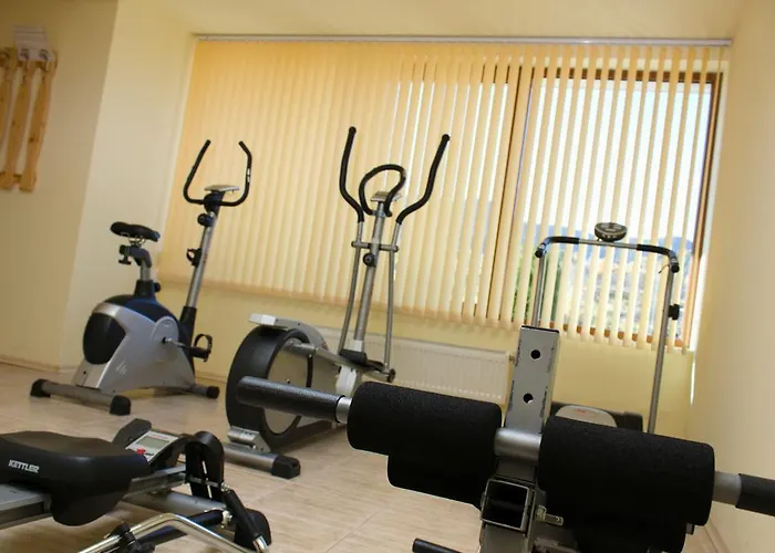 Семеен Хотел Кристал Smolyan