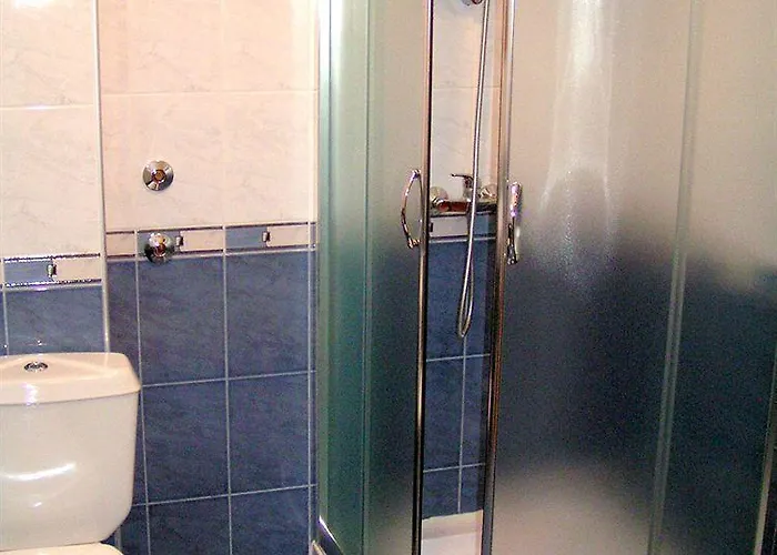 Hotel Семеен Хотел Кристал 3*