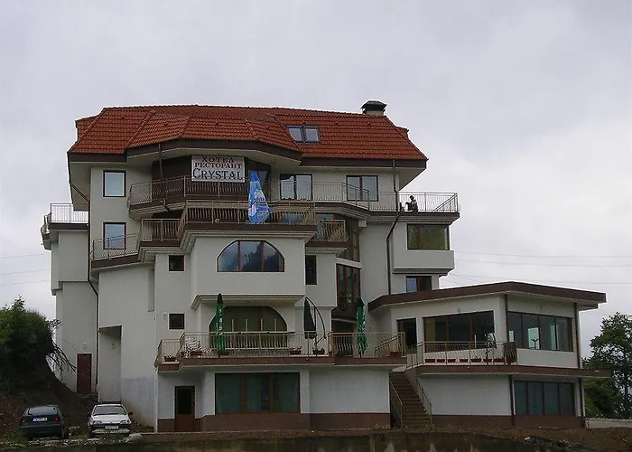 Семеен Хотел Кристал Hotel