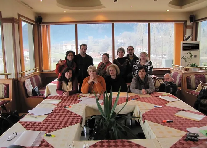 Семеен Хотел Кристал Hotel Smolyan